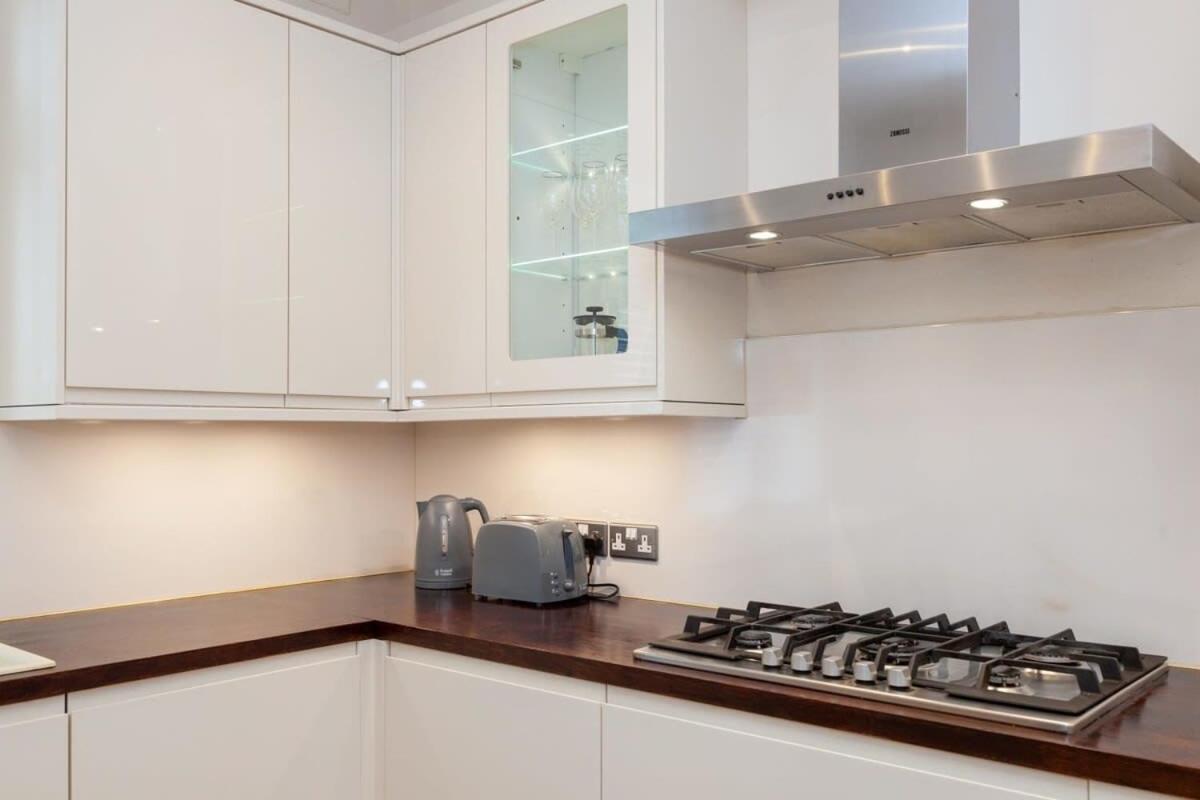 Spacious 2 Bedroom Maisonette In Stratford Londres Extérieur photo